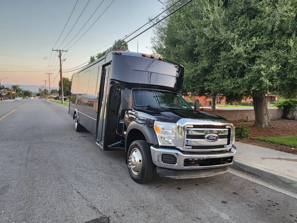 2012 Ford F550 Party Bus 2012 Ford F550 Party Bus for party bus rental