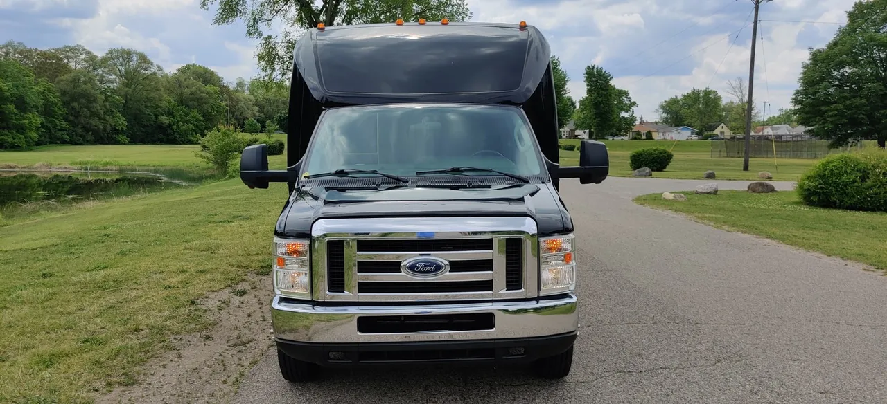 Executive Shuttle Executive Shuttle for minibus rental