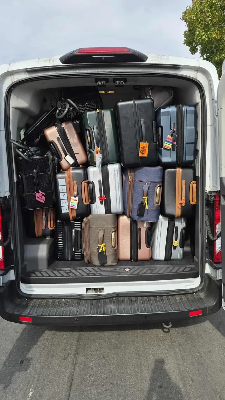 Ford Transit Passenger Van, photo 3 for minibus rental