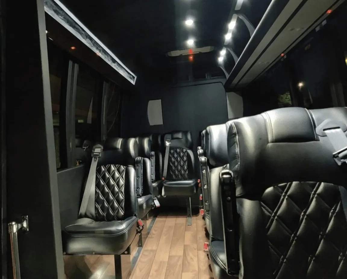 Mercedes-Benz Executive Sprinter Mercedes-Benz Executive Sprinter in black, available to rent
