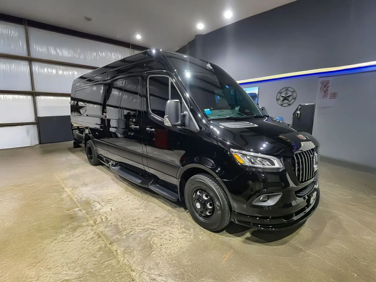 Black Mercedes-Benz Sprinter Executive Limousine for minibus rental