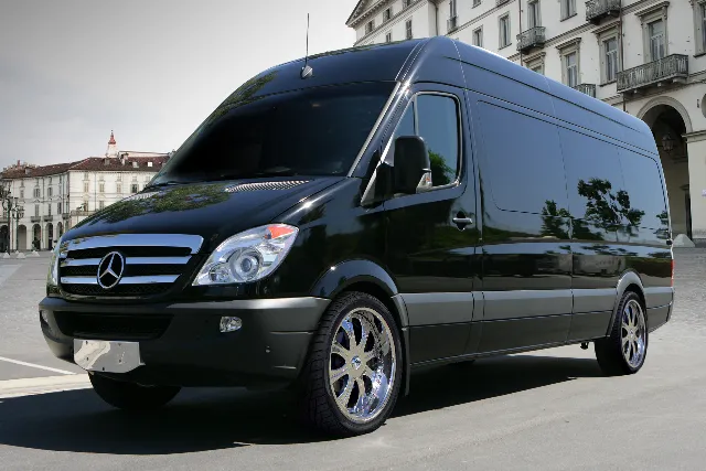 Mercedes-Benz Sprinter Passenger Van Mercedes-Benz Sprinter Passenger Van for minibus rental