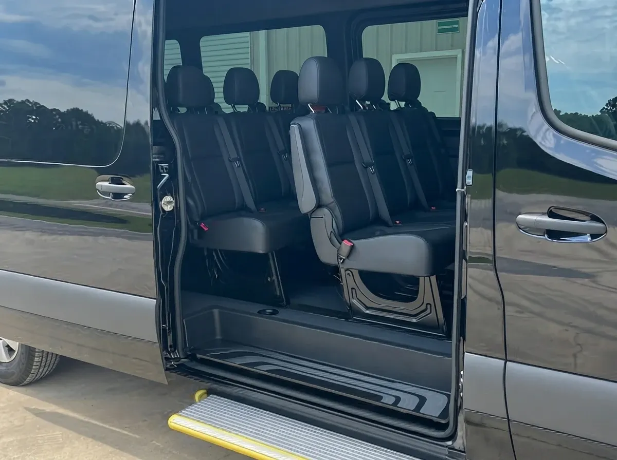 Mercedes-Benz Sprinter Shuttle Van in black, image 3