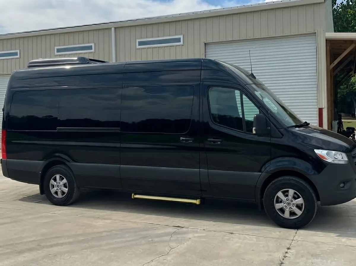 Mercedes-Benz Sprinter Shuttle Van in black, image 5