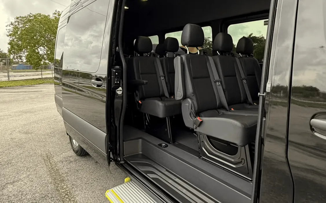 Mercedes-Benz Executive Sprinter Mercedes-Benz Executive Sprinter interior with running boards for minibus rental