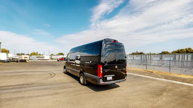 Mercedes-Benz Sprinter Executive for minibus rental