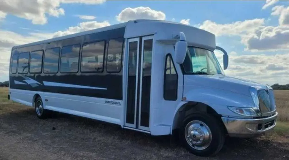 37 Passenger Mini Coach White 37 Passenger Mini Coach for minibus rental