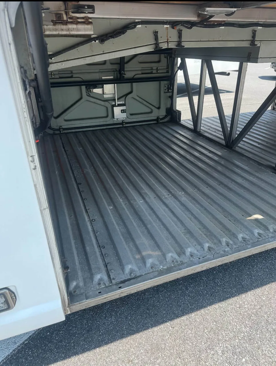 Motor Coach Luxury (Cloth Seats), photo 6 for charter bus rental in North Stonington, CT