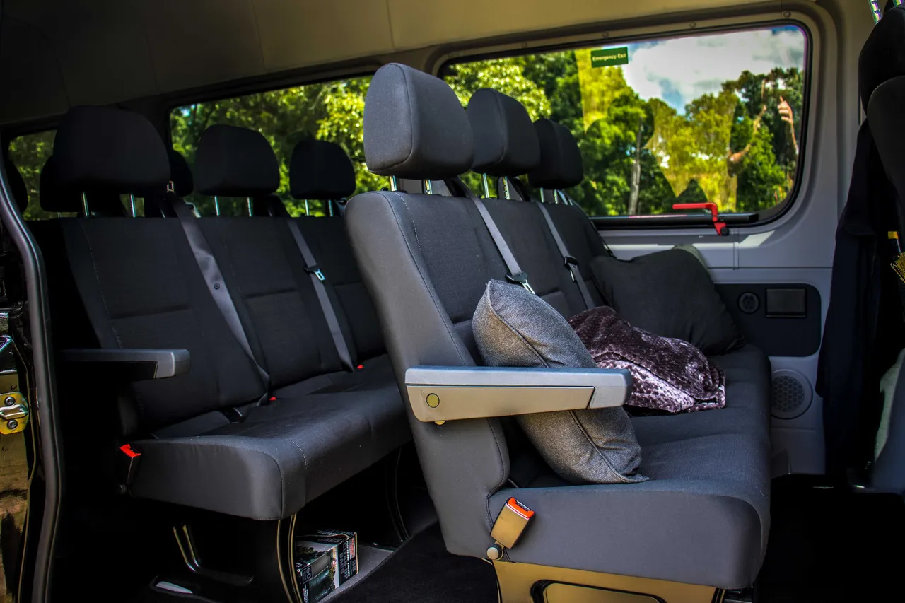 11 Passenger Sprinter interior, photo 2 for minibus rental
